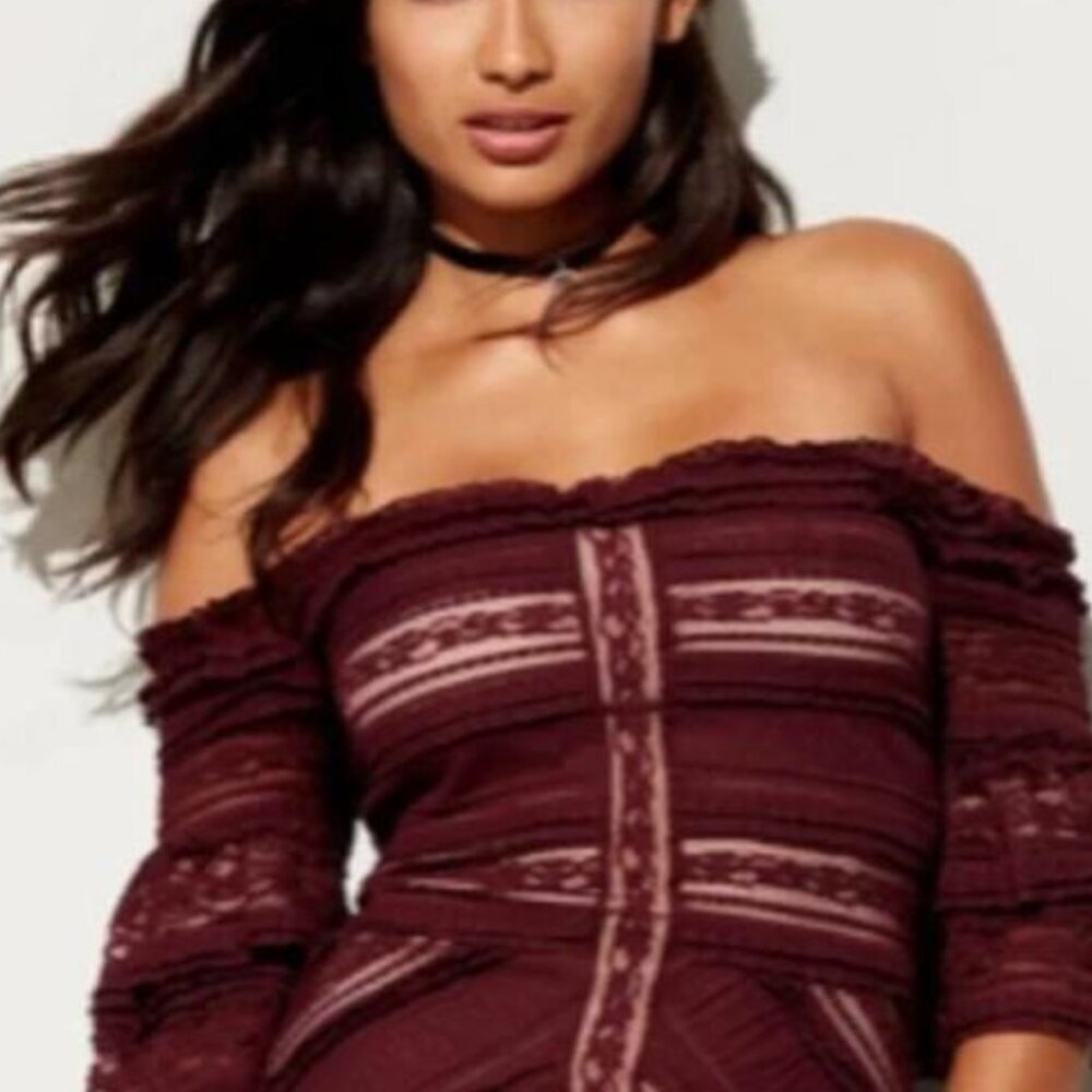 Cinq à Sept Burgundy Off-Shoulder Blouse - Picture 2 of 11